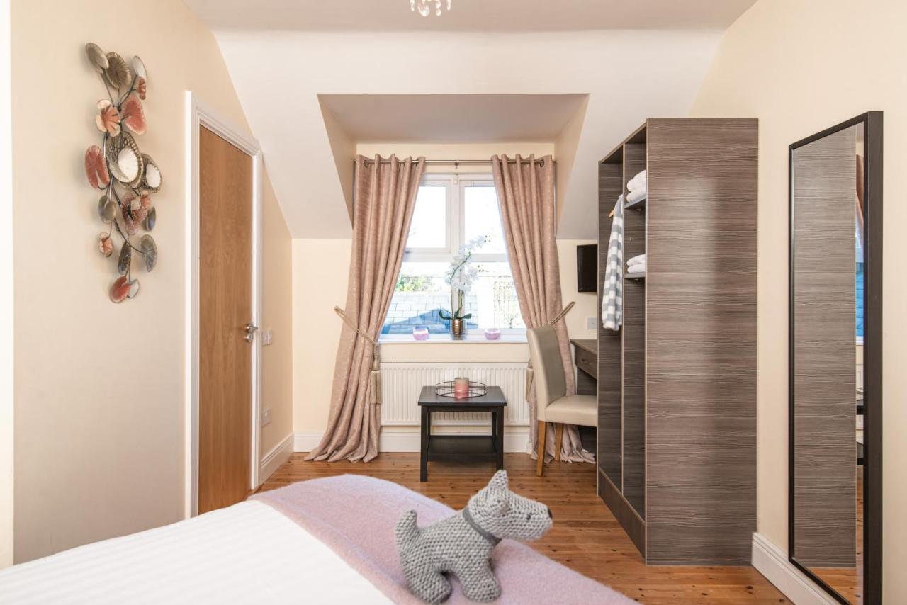 Caravogue House Hotel Trim Kültér fotó